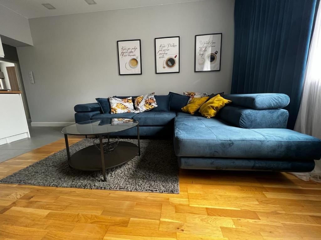 Family & Business Elegant Apartments Ul Astronautow Centrum Downtown - 3 Bedroom, Parking Kielce Eksteriør bilde