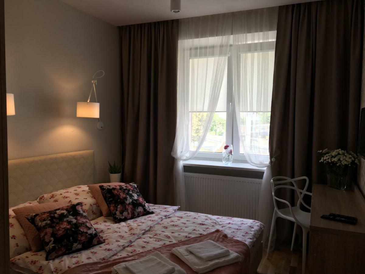 Family & Business Elegant Apartments Ul Astronautow Centrum Downtown - 3 Bedroom, Parking Kielce Eksteriør bilde