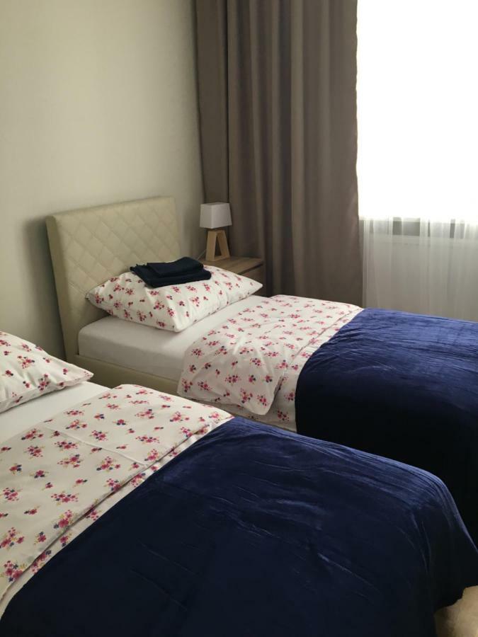 Family & Business Elegant Apartments Ul Astronautow Centrum Downtown - 3 Bedroom, Parking Kielce Eksteriør bilde