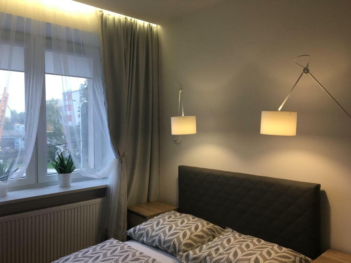 Family & Business Elegant Apartments Ul Astronautow Centrum Downtown - 3 Bedroom, Parking Kielce Eksteriør bilde